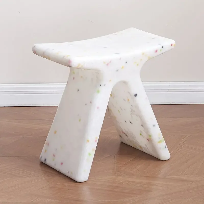 

Nordic Plastic Bench Shoe Changing Stool Small Apartment Simple Coffee Table Ottomans Low Plastic Stool Living Room Furniture