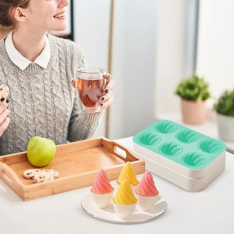 Małe foremki do lodów Urocze małe foremki do budyniu Popsicle Maker z 6-wgnieniami Letnie smakołyki Materiały do robienia Wbudowany kroplówka Tra