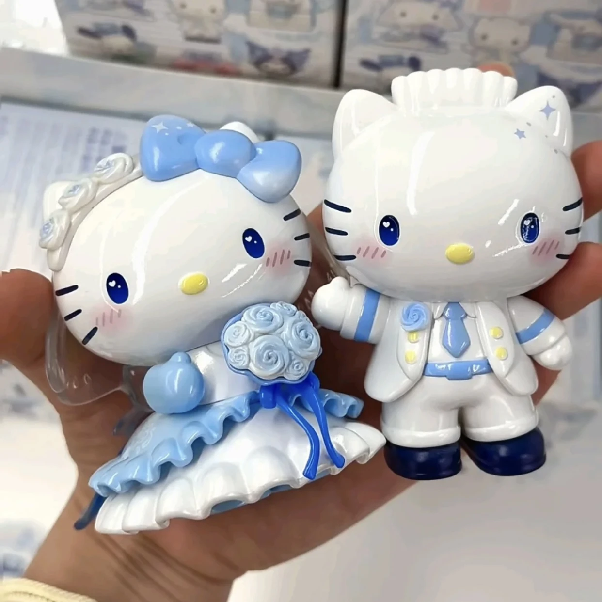 정품 헬로 키티 캐릭터 로맨틱 웨딩 시리즈 블라인드 박스 장난감 만화 헬로 키티 마이 멜로디 모델 장식 유행 선물