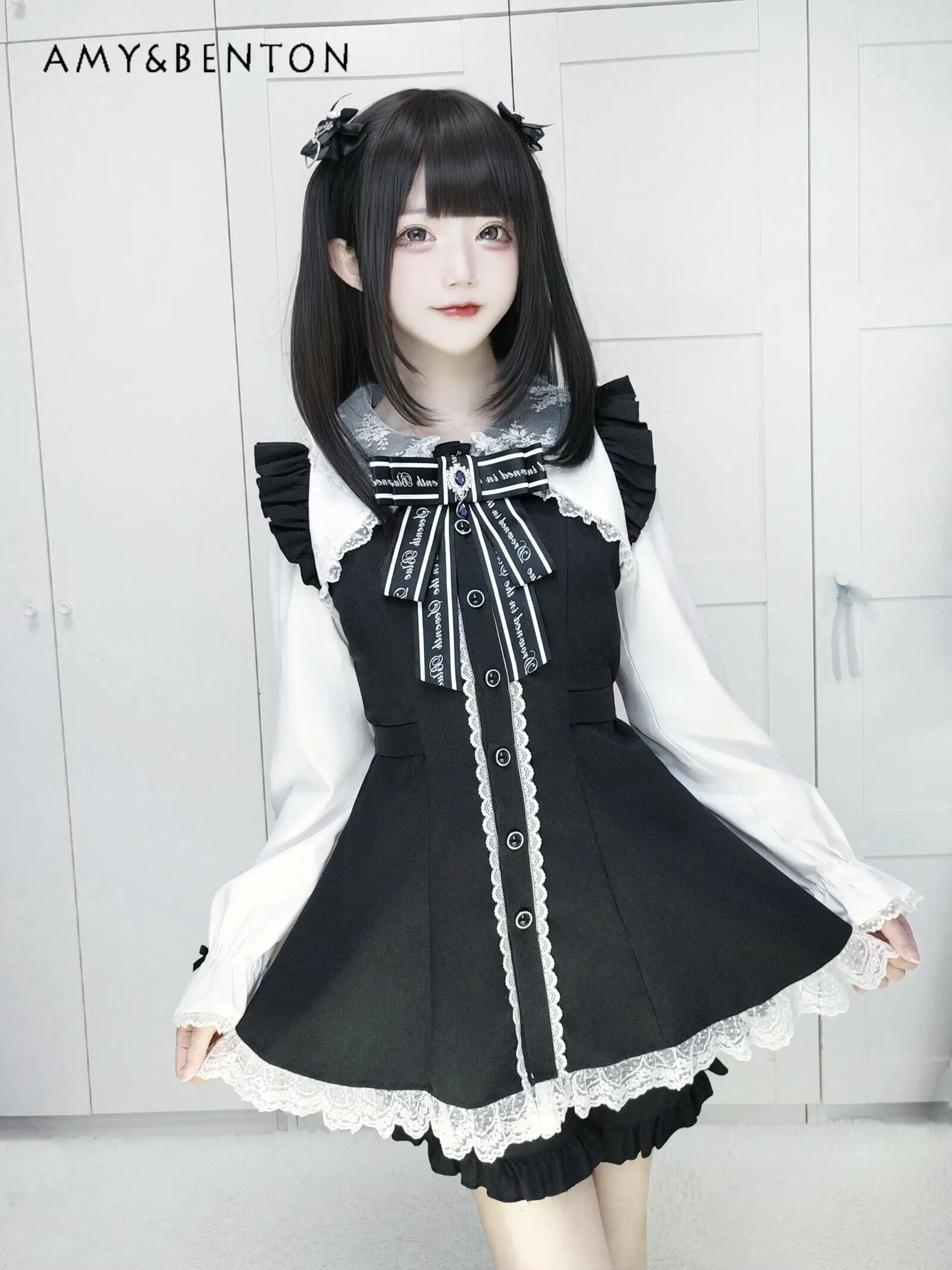 

Original Subculture Gothic Mine Series Lolita Outfits Sweet Bow Lace Peter Pan Collar Long Sleeve Slim Mini Dress Shorts Sets