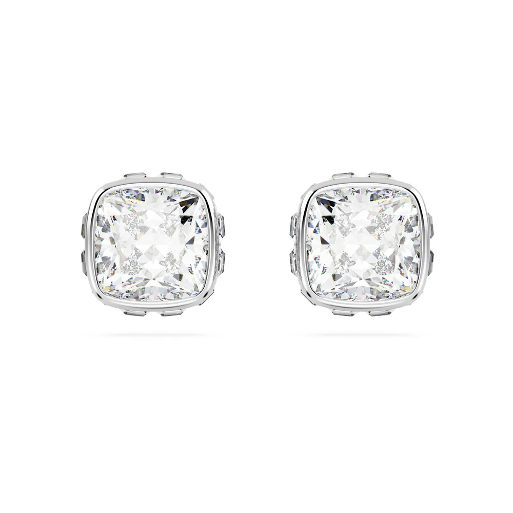 

Квадратные белые хрустальные серьги-гвоздики — вневременный элегантный аксессуар