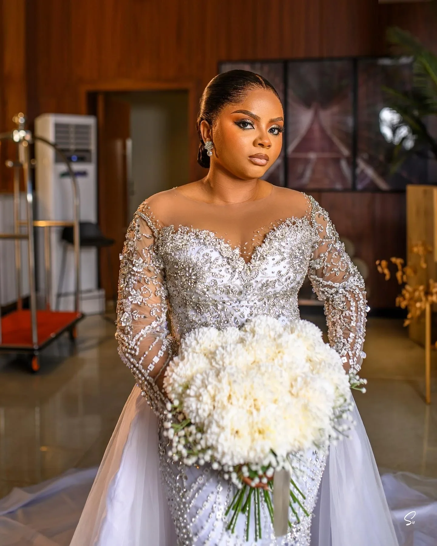 Robe De mariée sirène personnalisée, col rond, cristaux scintillants, perles, manches longues, Train détachable