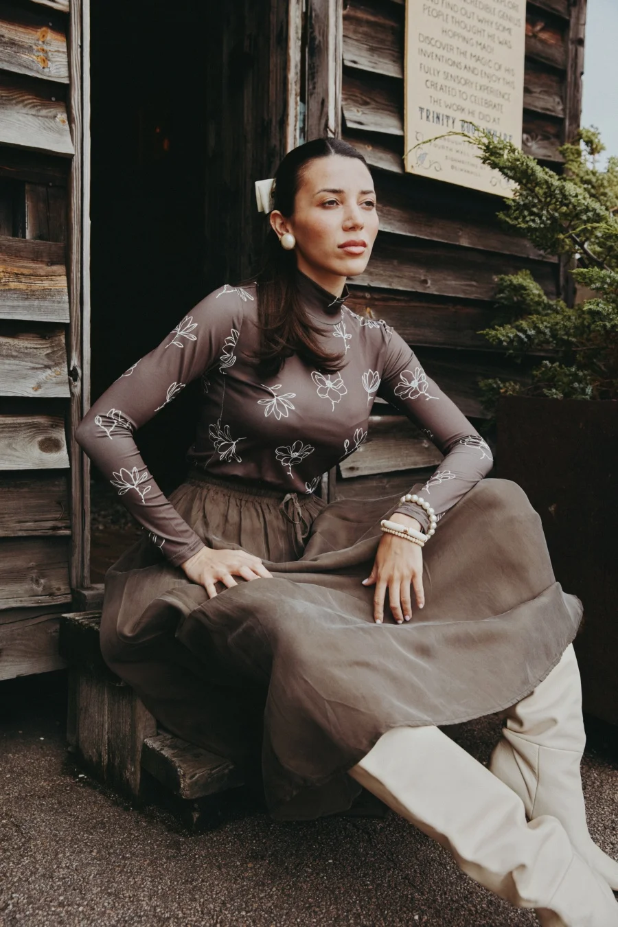 YooXee Queen woman clothes shipping link