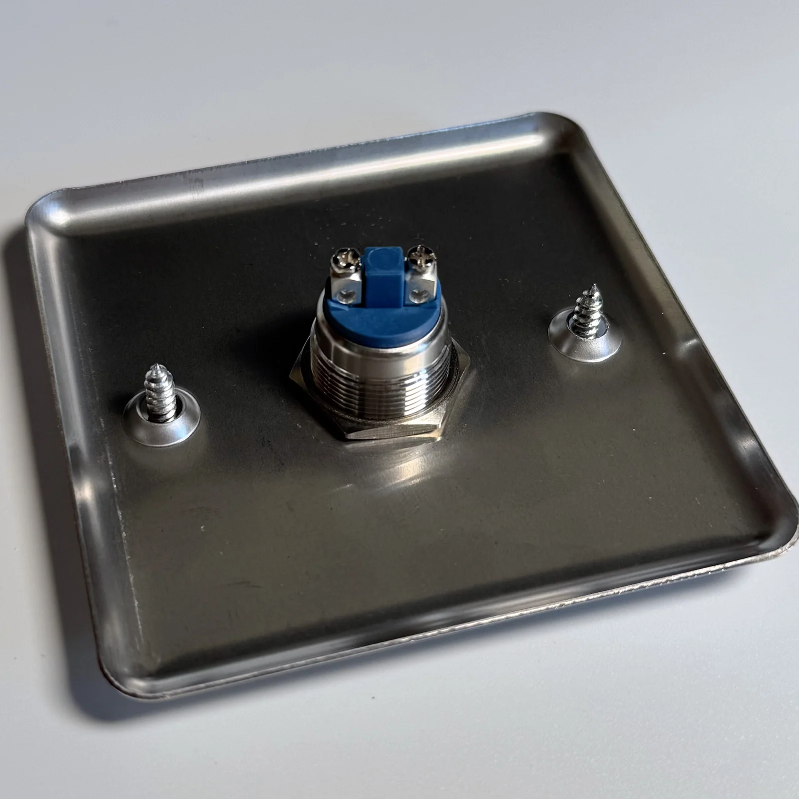 Zusen 19mm Strength Door Bell Stainless Steel Push Button Switch with Panel 86*86