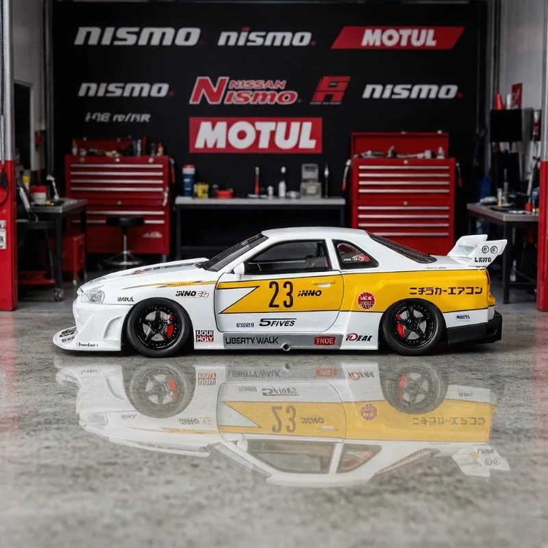 

1:24 Scale Skyline GTR JDM Modified Diecast Sports Car Model With Sound Light Pull Back Desktop Decor Boys Birthday Gift