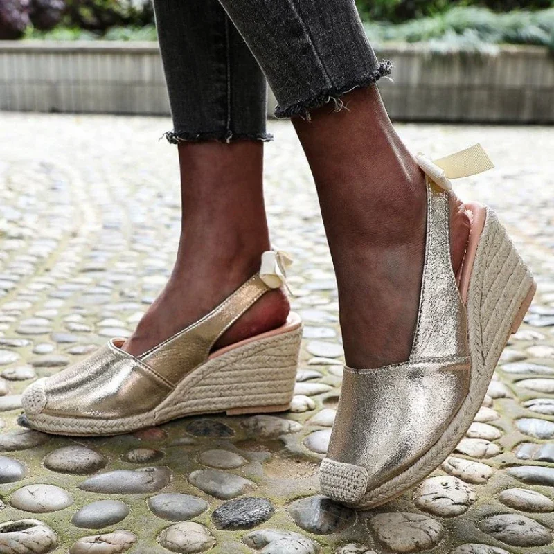 

2024 High Quality Wedges Sandals for Women Closed Toe Bandage Espadrille Stylish Shoes Platform Sandals Zapatos De Mujer