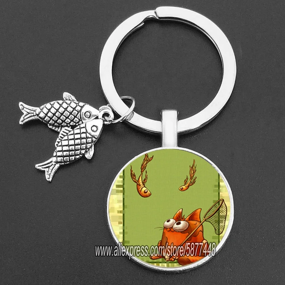 Naughty Cat and Fish Glass Pendent Keychain Cute Cat Who Wants To Eat Fish Key Rings for Women and Cute Girl