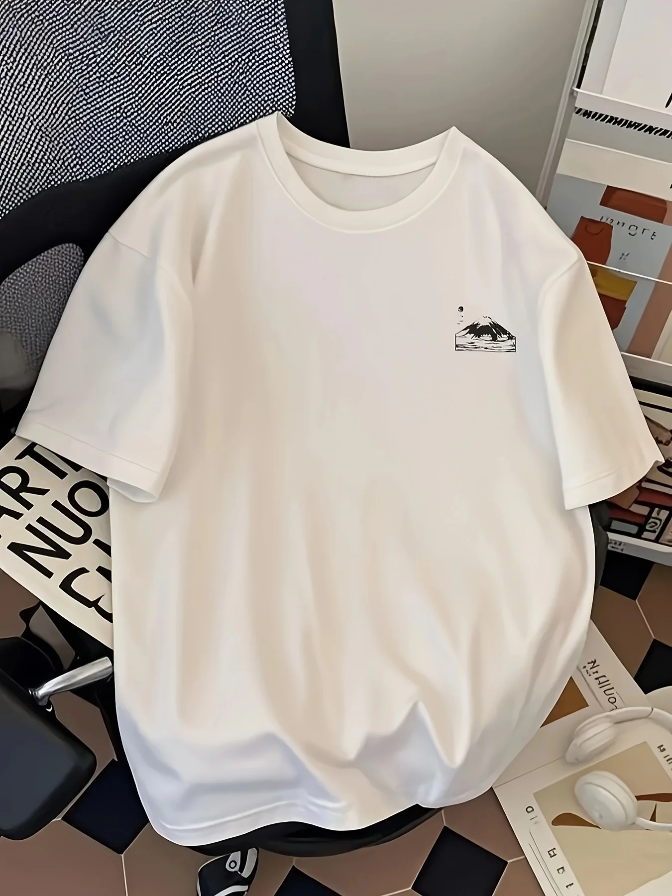 Minimalistisches japanisches Ukiyo-E-T-Shirt mit Aufdruck von Mount Fuji und Kirschblüten, 100 % Baumwolle, Herren-T-Shirt, Sommer, lässige Streetwear – Detail 5