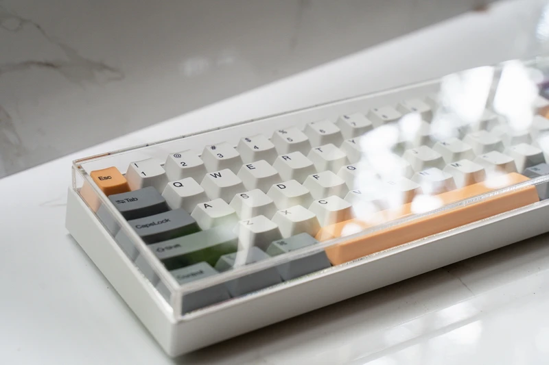 キーボード付きカバー アクリルカバー防塵メカニカルキーボードシールドと互換性のある