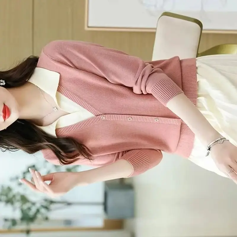 

New Fashion Women Sweaters Pullovers Autumn Long Sleeve Fake Two Piece Knitted Shirt Female Casual Short Bottom Shirt Sweater