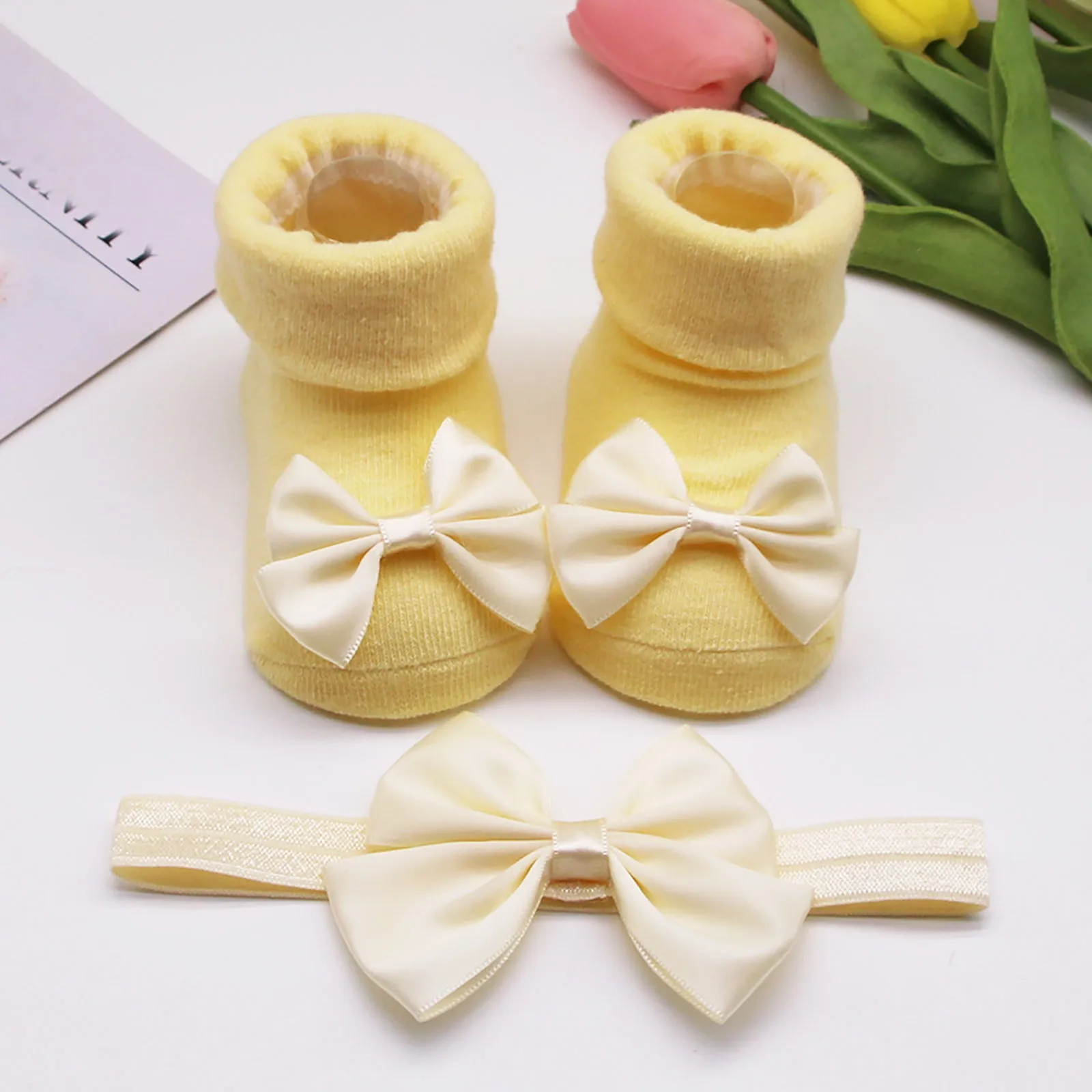 Cute Baby Socks & Bow Headband Elastic Hair Bow Headwear Anti-Slip Kids Socks Skin-Friendly Socks Newborn Shower Gift Indoors