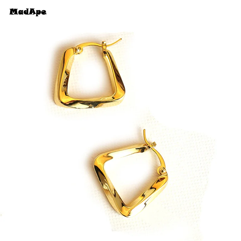 Innovative Design Geometrically Irregular U-shaped Women Personalized Earrings Stainless Steel Twisted Earrings Charming Jewelry