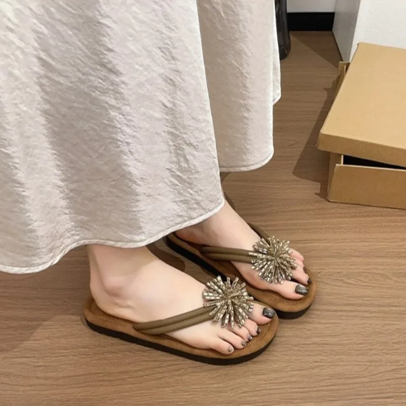 Womens Sandals Flat Thong Open Toe Suede-Look Upper Metallic-Look Crystal Fringe DecorCasual Summer Beach Slide Shoes Daily Walk