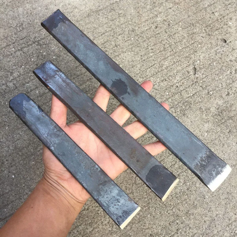 High-carbon steel chisel, woodworking mortising chisel, hand tool, flat chisel, 30cm long, thickened narrow spade.