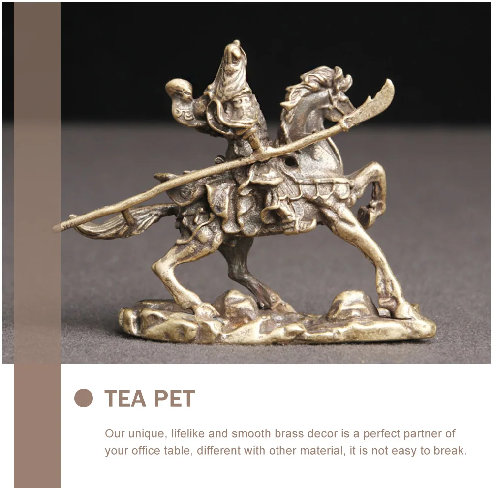 

Brass Craft Guan Riding Horse Figurine Bronze Ware Statue Office Home Decor Tabletop nament Tea Pet Retro Style Durability