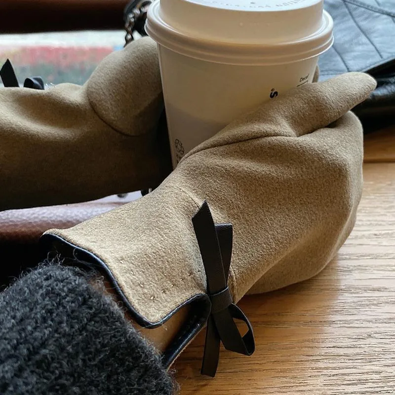 Gloves Winter women Korean version lovely bow knot plush thickened autumn cycling cold insulation touch screen wholesale