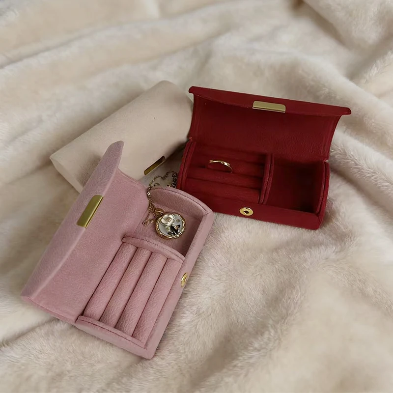 Ladies' Luxury Velvet Jewelry Organizer,Fade-Resistant Ring Storage, Ideal Gift for Birthdays, Mother’s Day and Valentine’s Day