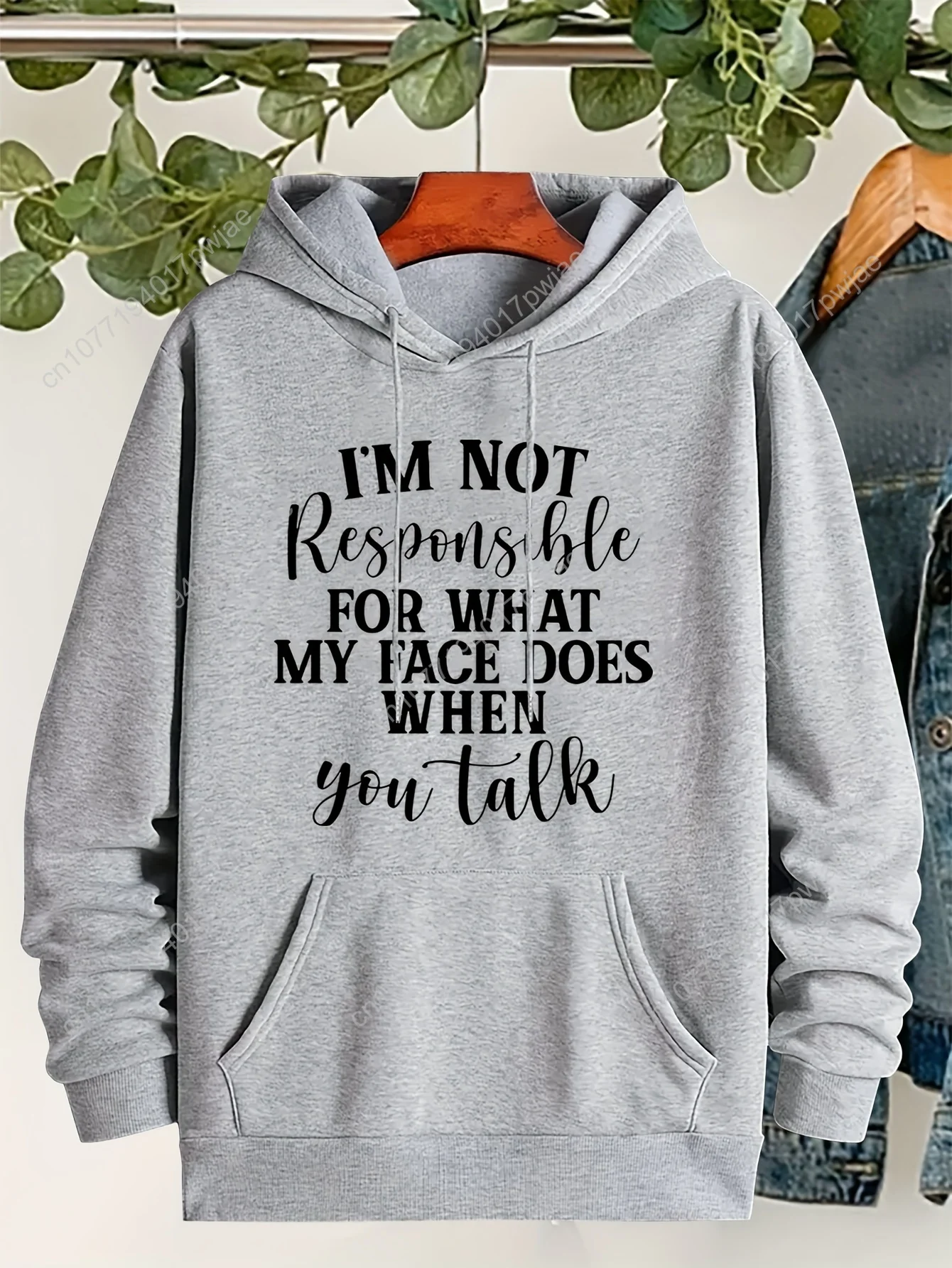 Felpa con cappuccio da donna con stampa di lettere floccate accogliente taglie forti, felpa con cappuccio pullover calda con tasca a marsupio Alfabeto/numero AZ L