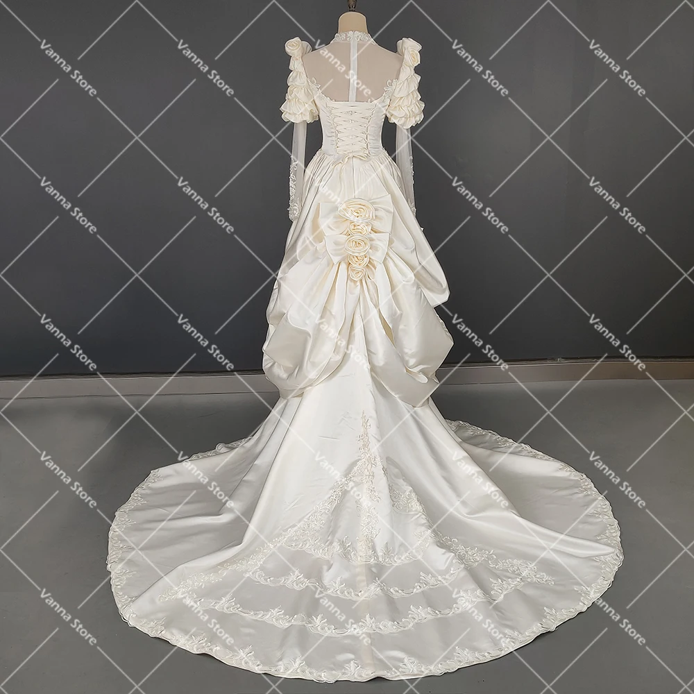 Vestido de novia Victoriano de cuello alto con mangas largas de Julieta, vestidos de novia renacentistas, volantes de recogida hechos a medida, encaje con cuentas clásicas