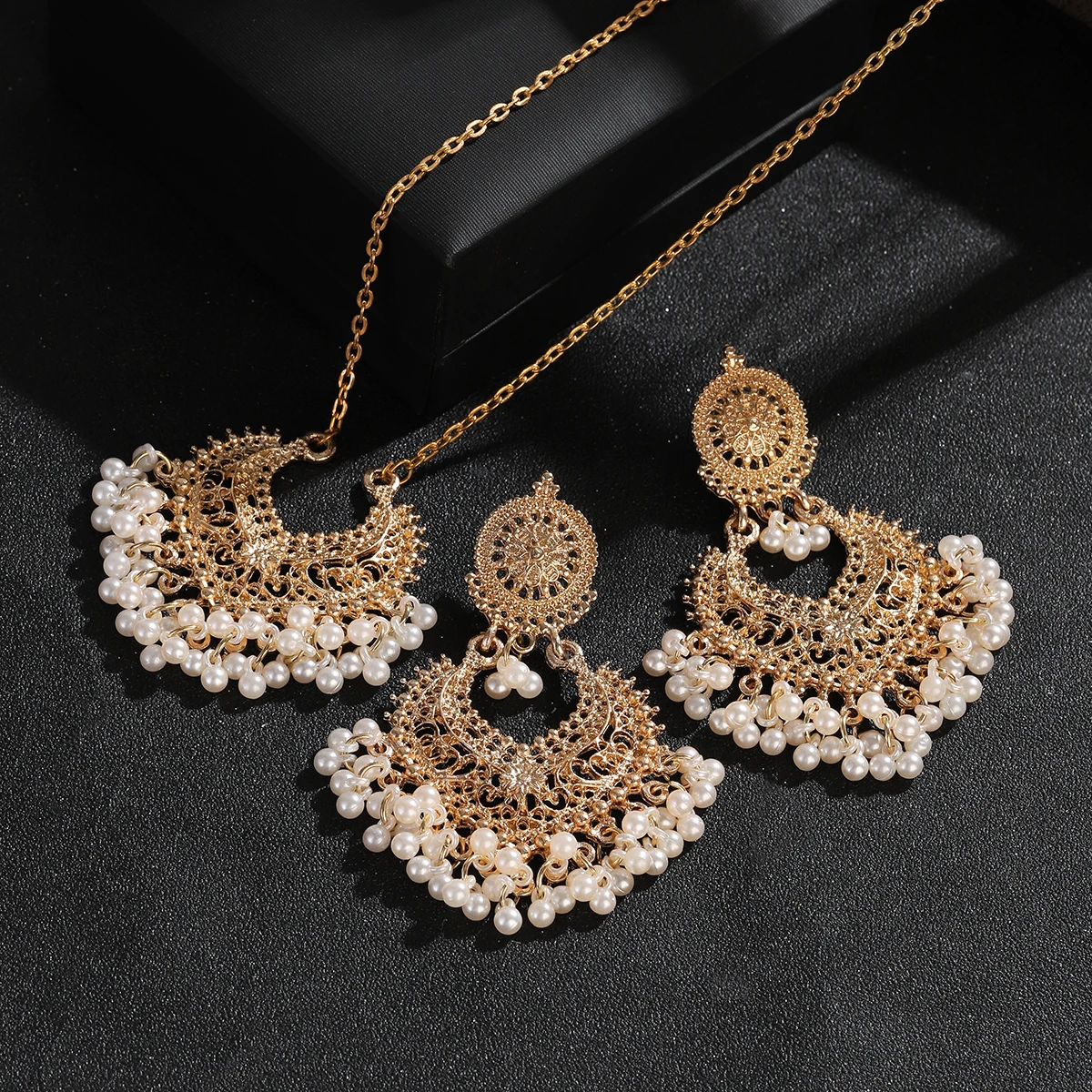 Bohemia Gold Color Peach Heart Pendant Earring Necklace Set for Women 2023 New Vintage Hollow Geometric Pearl Tassel Jewelry