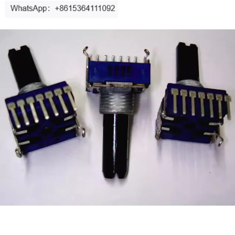 

Japan 14 type potentiometer B50K B100K dual seven-pin, shaft length 20MM 10pcs