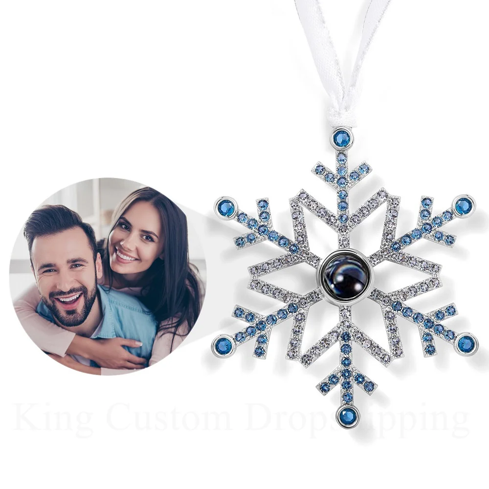 

Personalized Christmas Snowflake Ornament Photo Projection Jewelry Pendant Decoration Tree Christmas Gift for Family and Friends