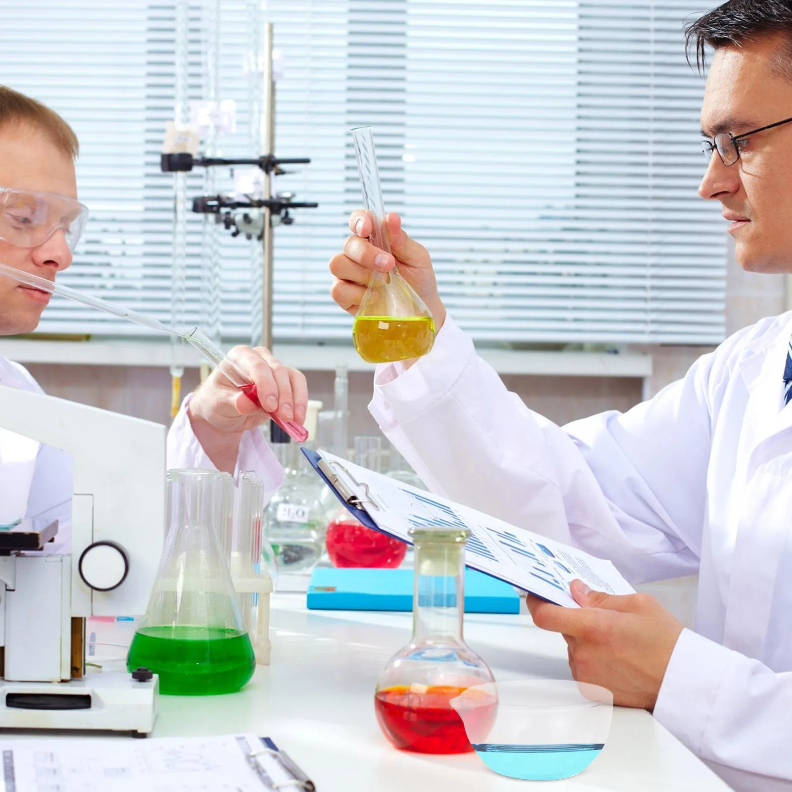 Plato de evaporación de vidrio, recipiente para lavabo, herramienta de laboratorio, diseño de boquilla redonda, uso en el aula, placa de Petri