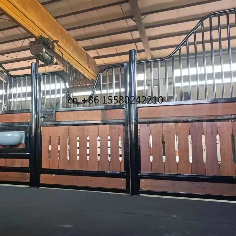 Factory Supply Industrial Design Steel Equestrian Horse Stable Equipment Kits Custom Size 2.2m Height 1 Year