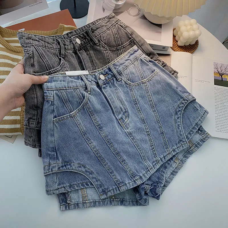 2024 Women\'s Blue Black Shorts New Fashion Casual High Waist Spliced Solid Color Irregular A-Line Wide Leg Denim Shorts Female