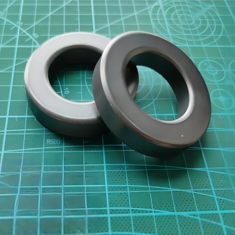 1pcs FT240-43 FT-240-43 High Frequency Magnetic Ring American RF Ferrite Core End Feed Balun DIY Single Hole Magnetic Core