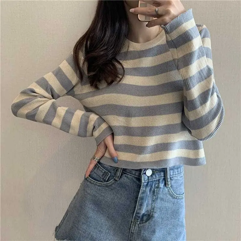 

Korean Autumn 2024 Women's New Spliced Pullover O-Neck Stripe Fashion Loose Minimalist Casual All-match Knitted Long Sleeve Tops