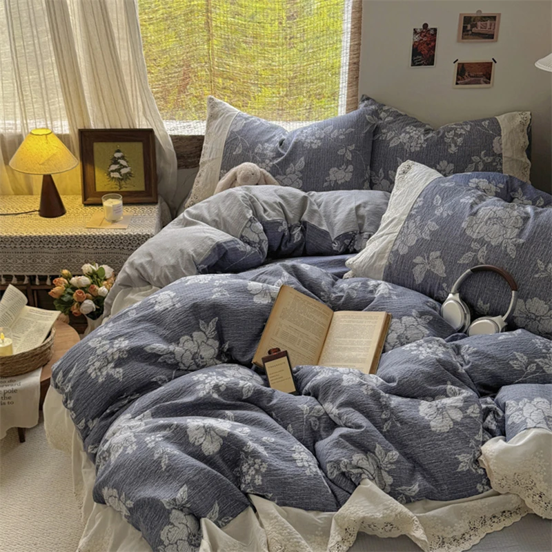 3/4Pcs Vintage French Floral Print Lace Ruffles Skin-friendly Soft Bedding Set Flowers Duvet Cover With Bed Sheet Pillowcases