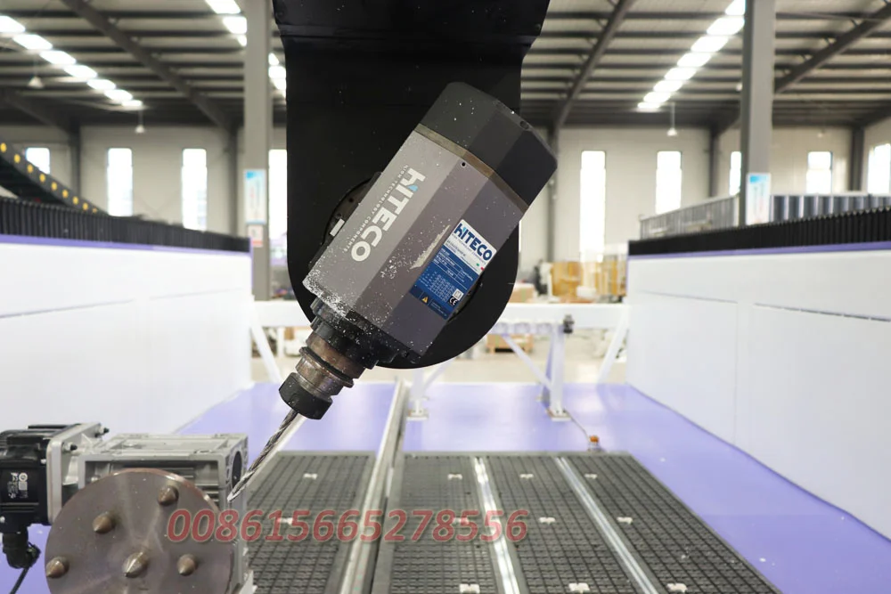 AccTek 5 Axis Cnc Router Included Auto Tool Change Function for Molds Cutting Engraving for Sale