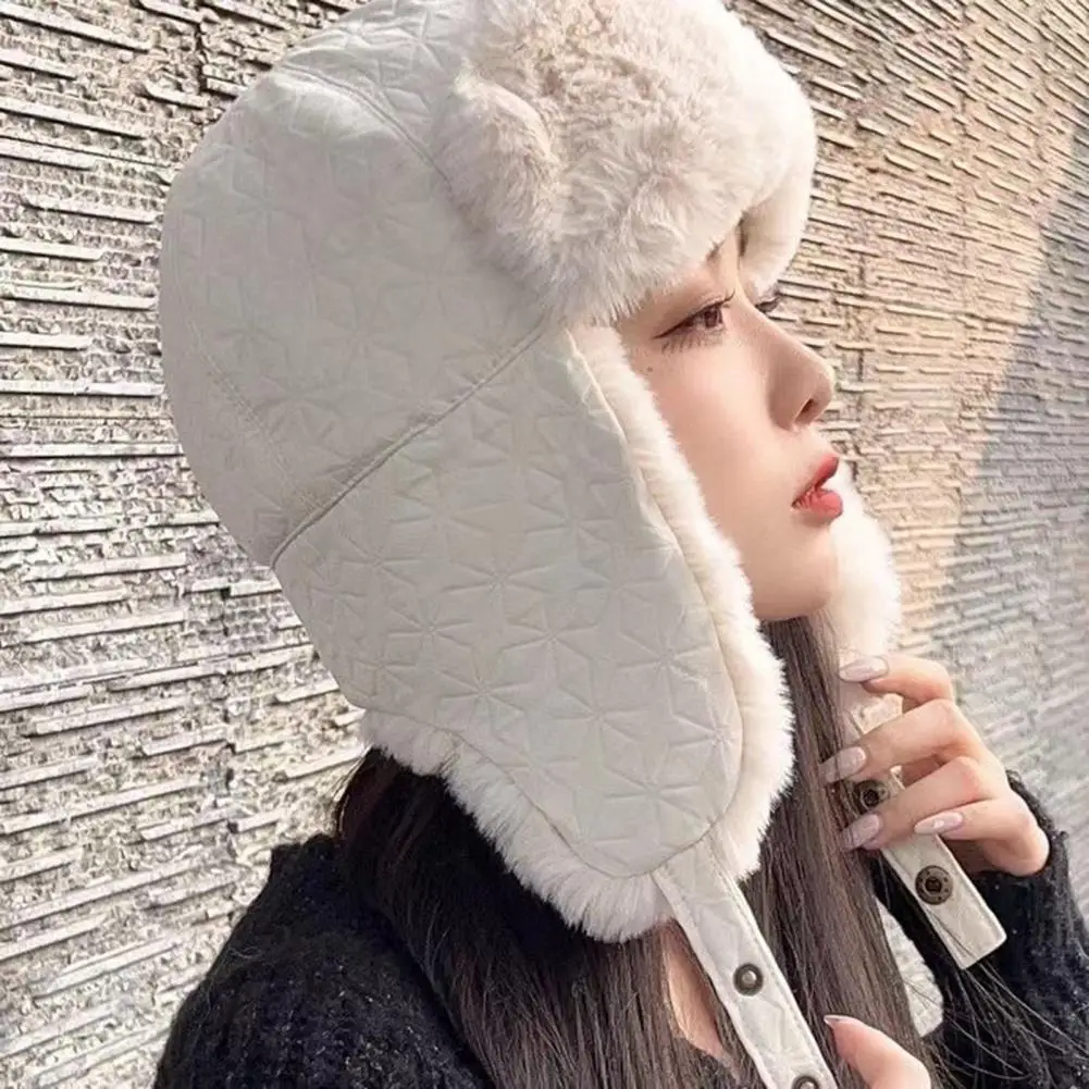 Fashion Women Bomber Hats Faux Fur Warm Thicken Earflap Caps Autumn Winter Black White Ear Protect Russian Ski Hat