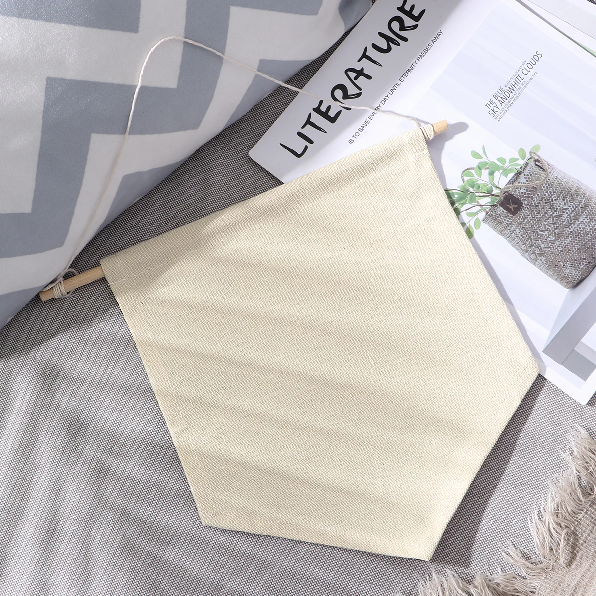 Banner Nordic Style Pendants Office Decoration Hanging Bamboo Lapel Pins Display Canvas