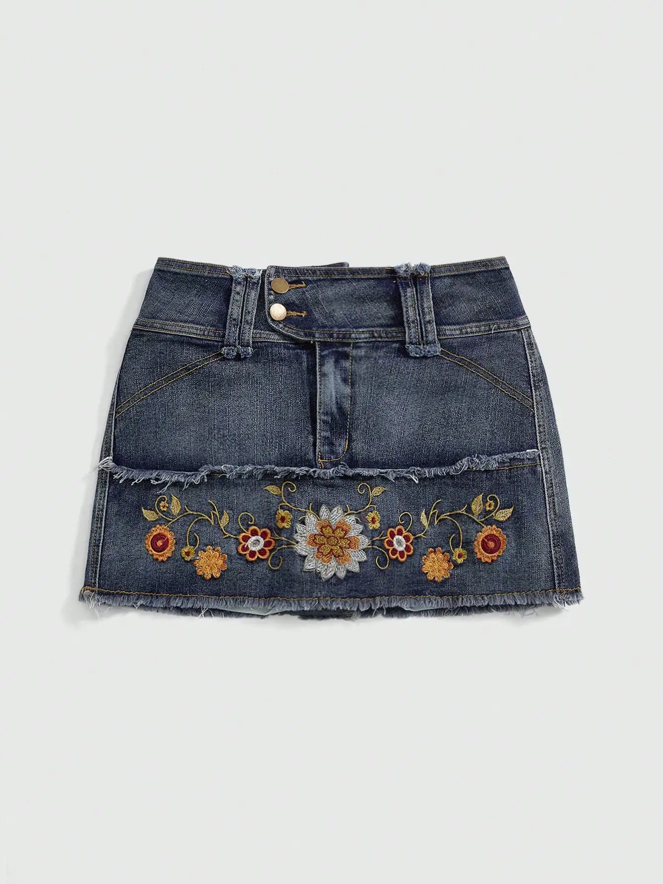

Женская джинсовая мини-юбка с вышивкой цветочным узором и необработанным краем