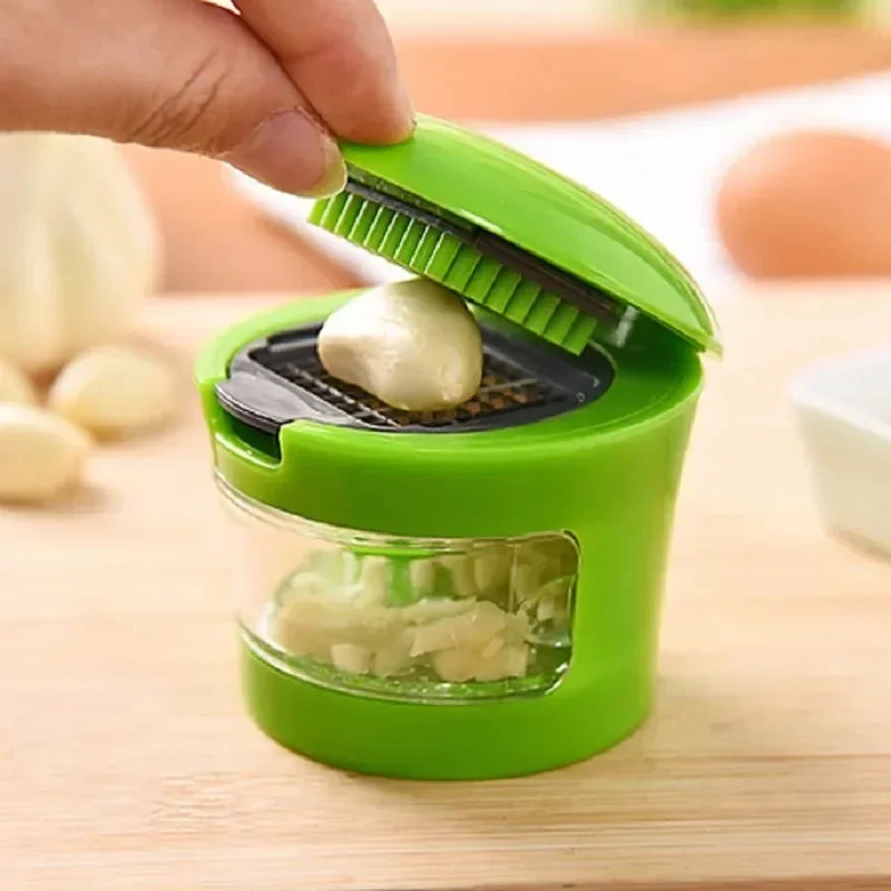 Multi-functional plastic garlic mud press mud press slicer dicing storage kitchen convenient vegetable gadget garlic mud press