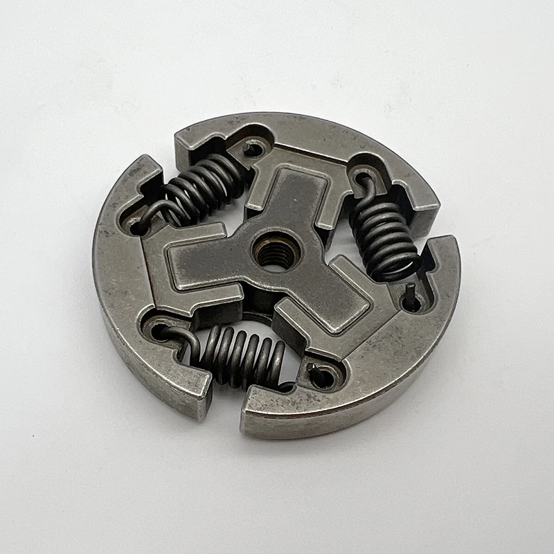 

CS4200 CLUTCH ASSY FIT FOR ECHO CS-4200 CS-370 CS-400 CS-450 CS-440 ZOMAX 4000 CHAIN SAW GARDEN TOOLS SPARE PARTS17500059530