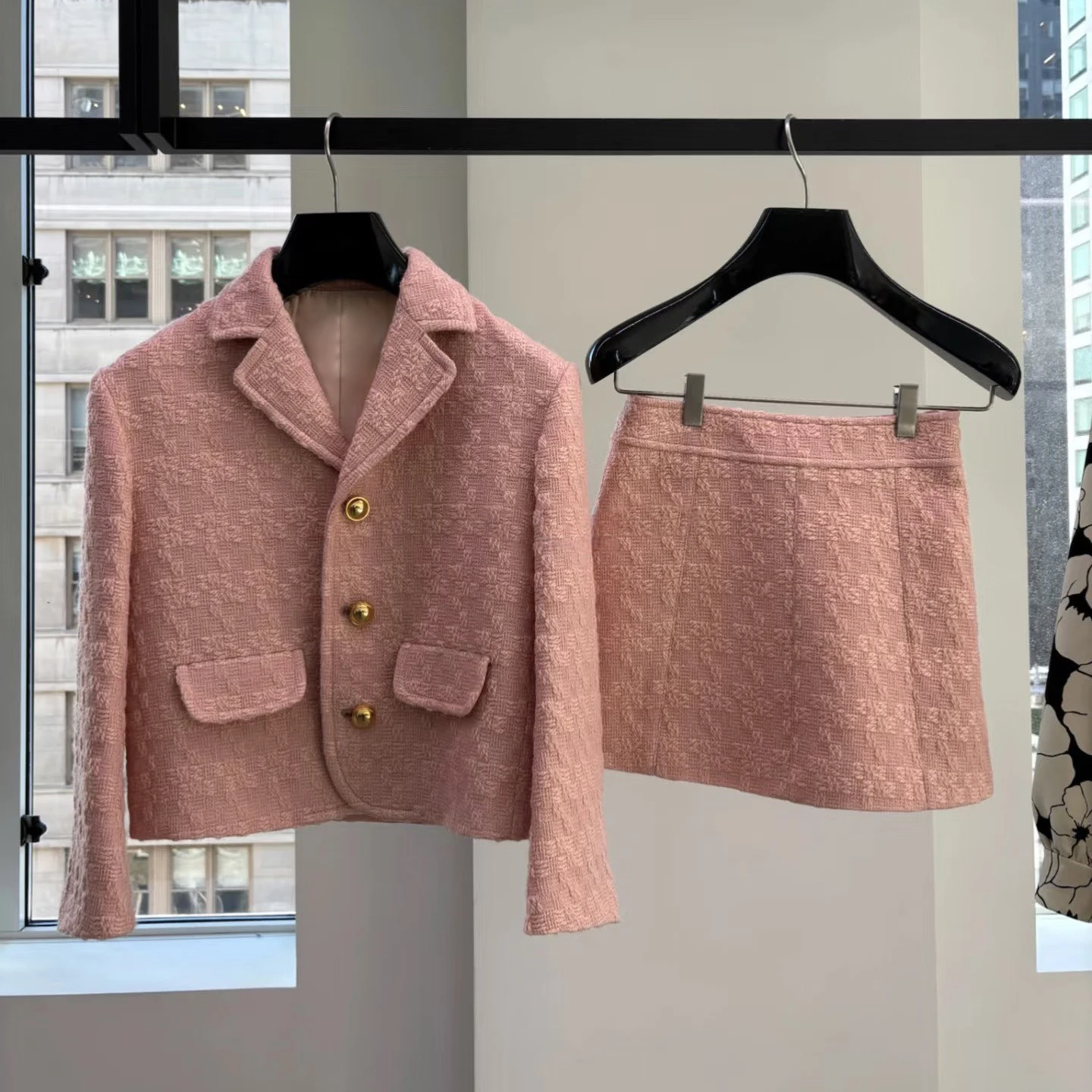 

Элегантный женский костюм из шерсти в розовую клетку с юбкой, французский стиль, длинный рукав, модный осенне-зимний наряд для женщин