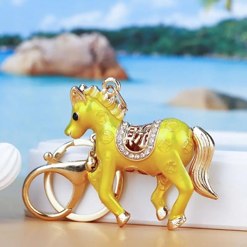 

Rhinestones Keychain Horse Keyring Car Chain Pendant for Men and Women
