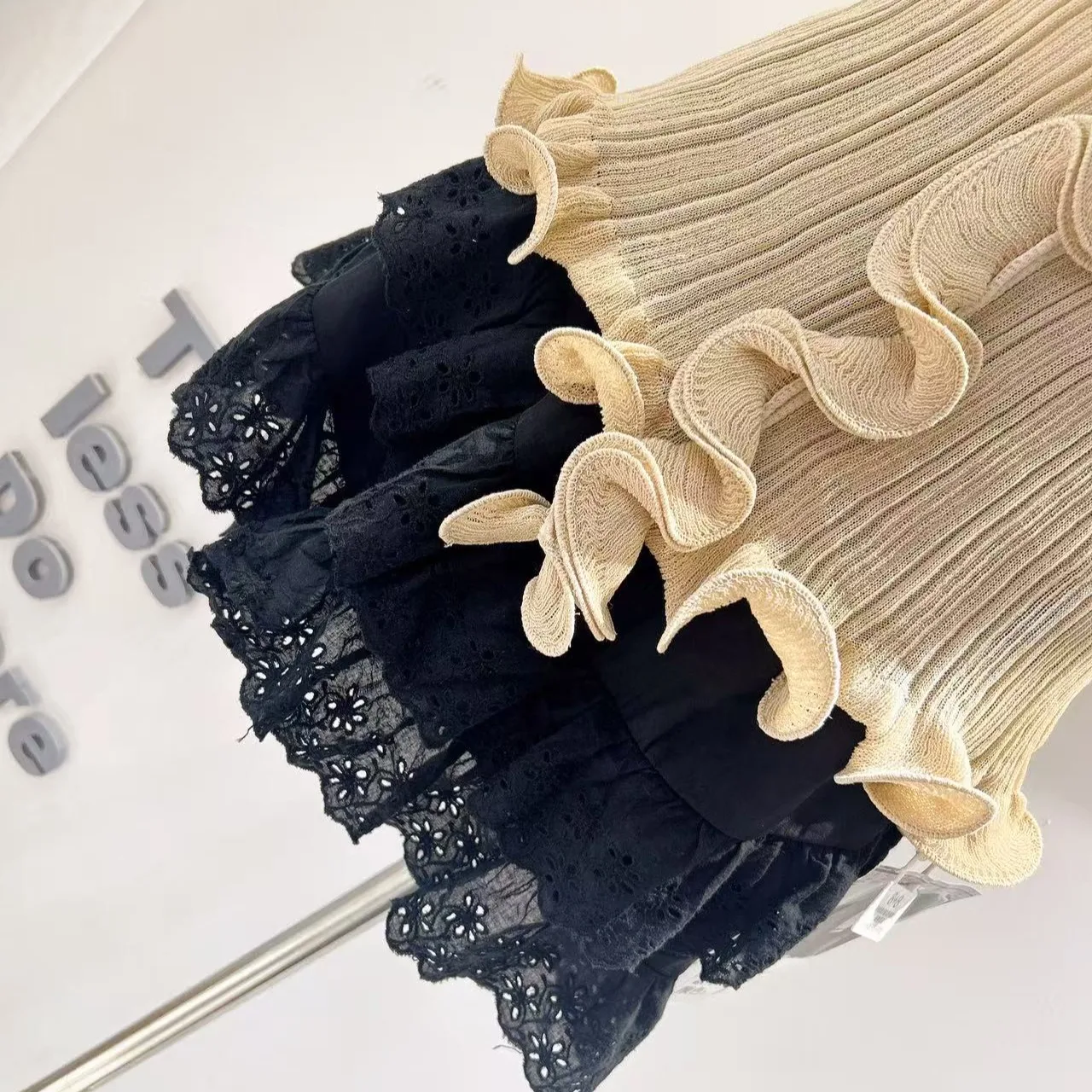 المرأة الصيف أنيقة الخامس الرقبة الكشكشة قصيرة الأكمام محبوك الأعلى سيدة حلوة بلون سليم محبوك أعلى + تحت كاميس #4