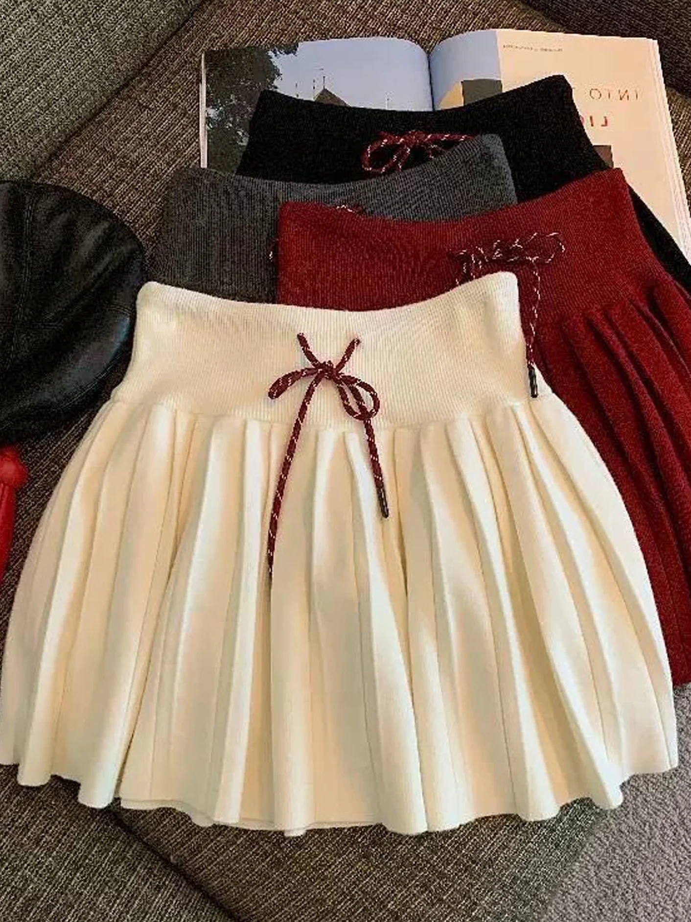 Korean Style Drawstring Short Knitted Pleated Skirt Women's High Waist Slimming  Half Body Skirt Autumn New College Style