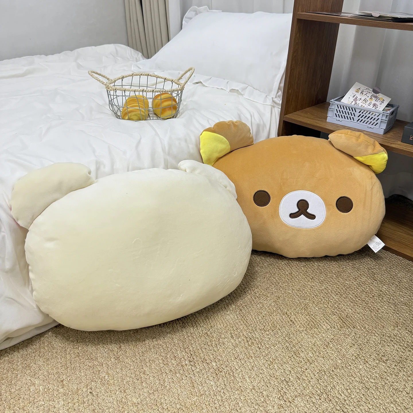 Adorável rilakkuma travesseiro de pelúcia kiiroitori boneca de pelúcia adorável anime sofá travesseiro kawaii animal quarto deocr presentes de aniversário para criança