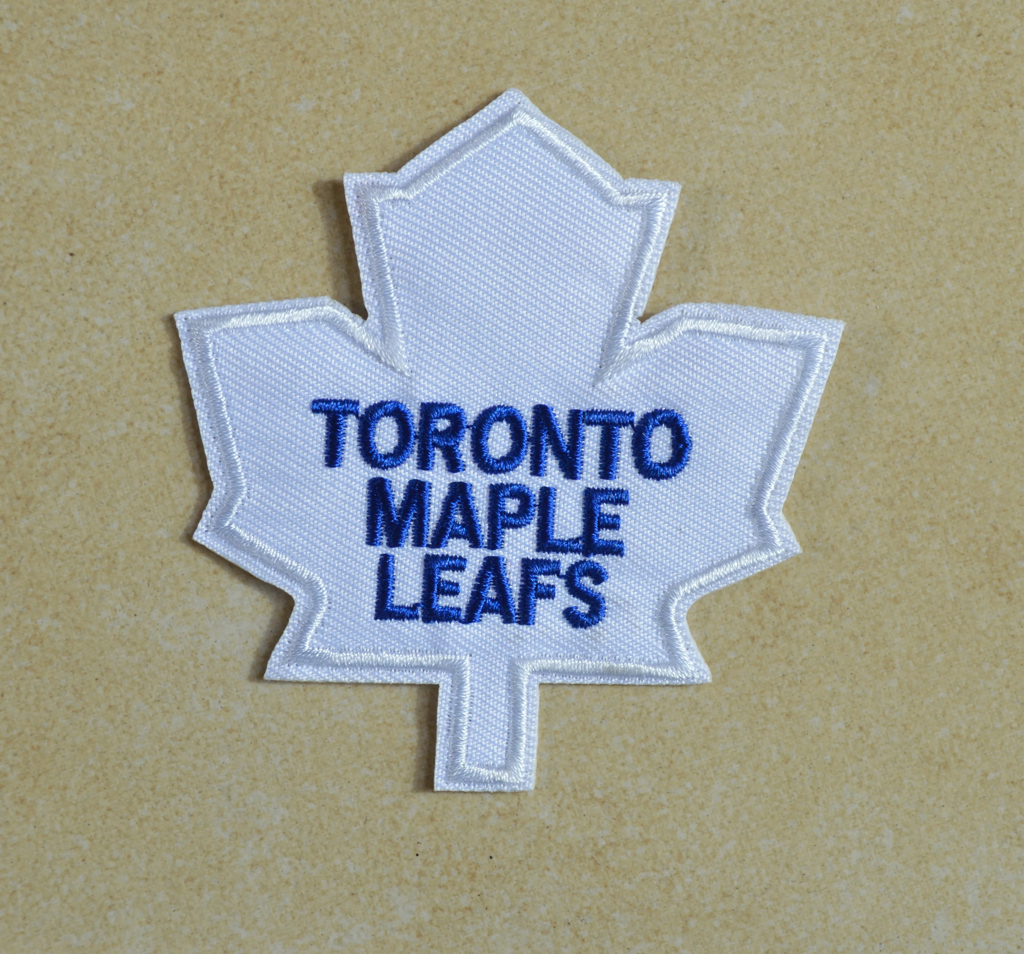 

ГОРЯЧАЯ ПРОДАЖА! ~Канадский канадский белый кленовый лист, вышитые утюгом нашивки, пришить нашивку, аппликации, изготовленная из ткани, 100% качество