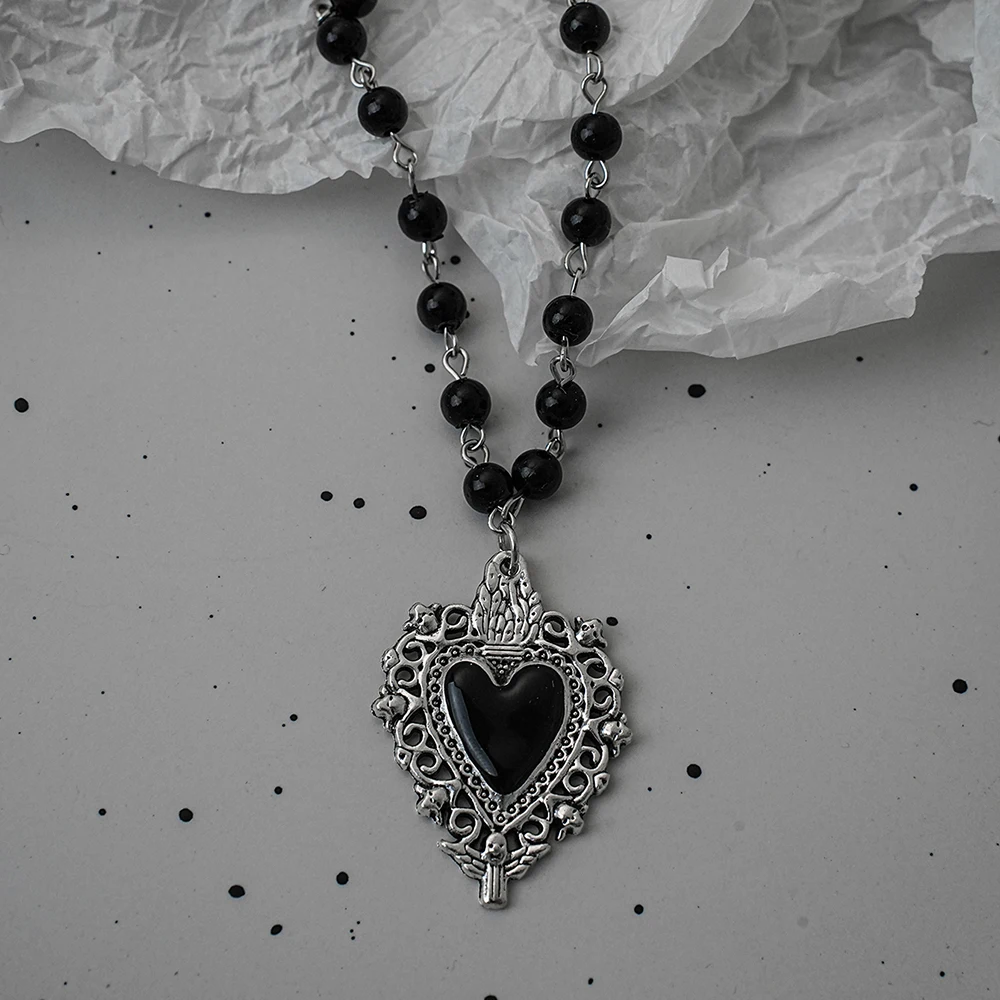 Gotische Vleermuis Kruis Donkere Hanger Ketting Set, Y2K Gepersonaliseerde Doorn Liefde Zwarte Kraal Gestapelde Ketting Set, Geschikt als Halloween G
