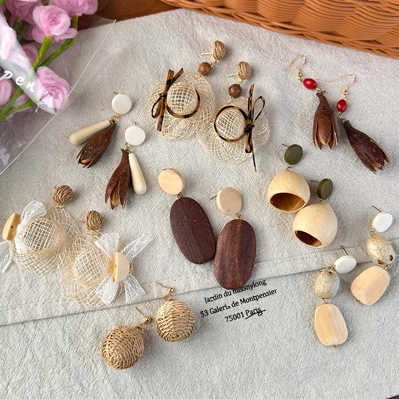 Minar Stylish Multiple Wood Beads Resin Acrylic Rattan Knit Geometric Straw Hat Bowknot Drop Earrings for Women Holiday Jewelry
