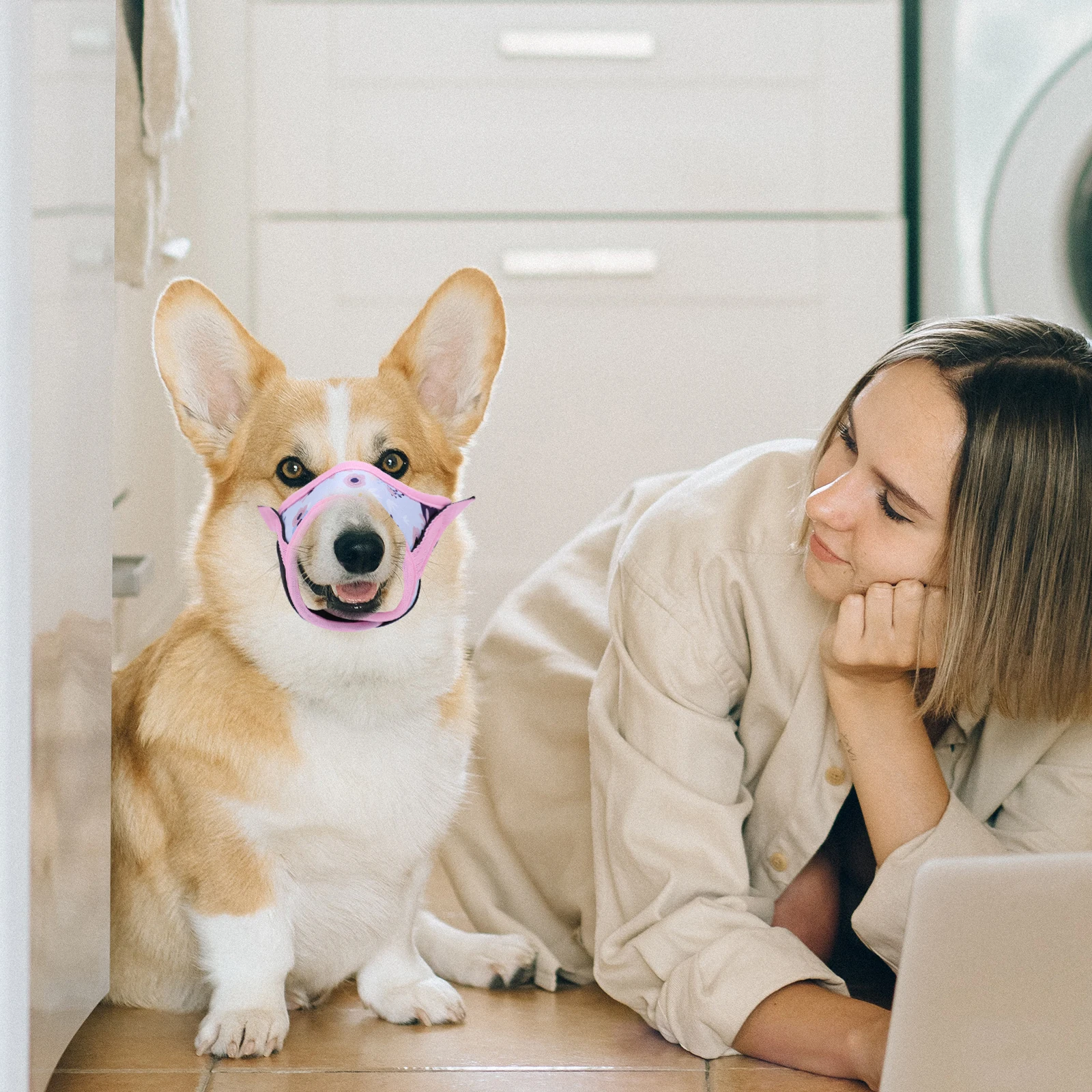 

Adjustable Polyester Dog Muzzle Pink Printed Anti biting Chewing Pet Supplies Prevent Barking Stopping Street Eating Home Biting