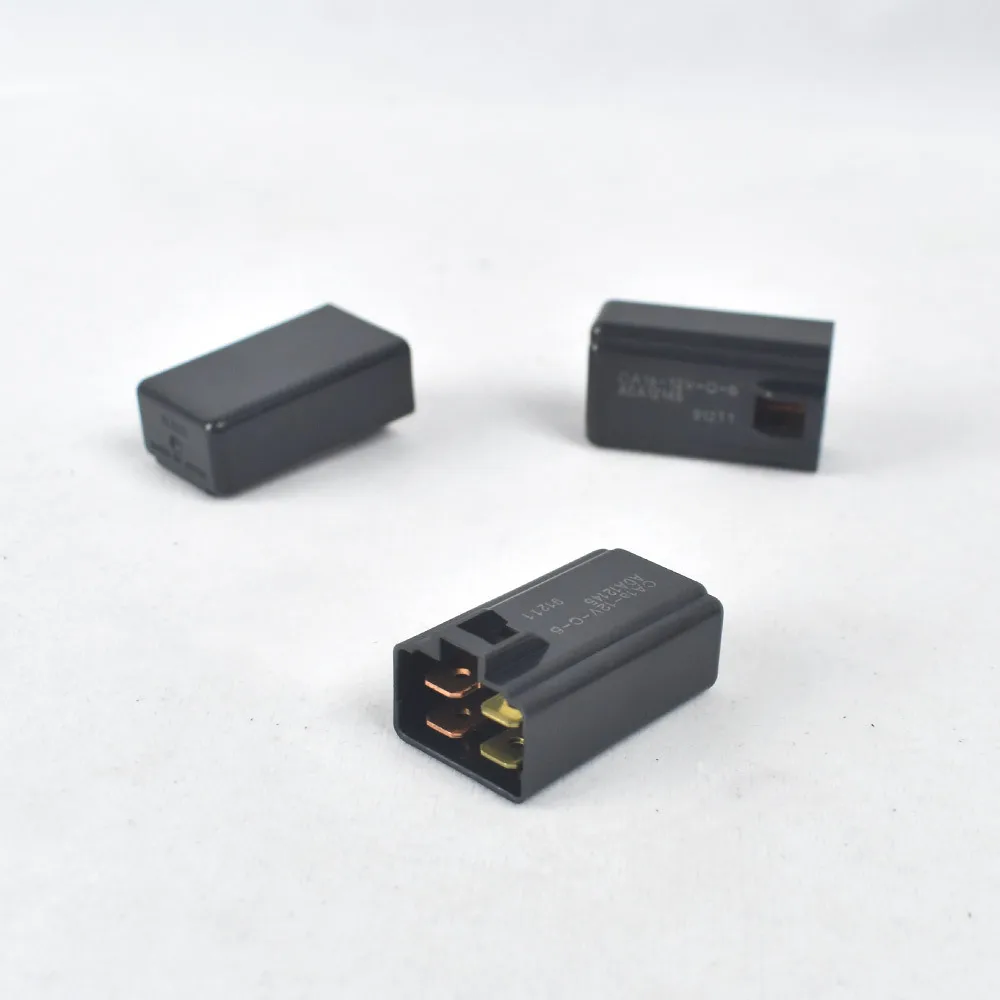 

1Motorcycle Headlight / Water Tank / Fan / Motor Controller Relay Suitable for Honda CBR400 600 1000RR F5