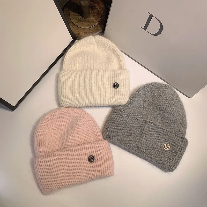 2024 Rabbit Fur Knitted Hat Ladies Pink Beanies Women Outdoor Keep Warm Soft Winter Hat Fashion Designer Letter Solid Color Hat