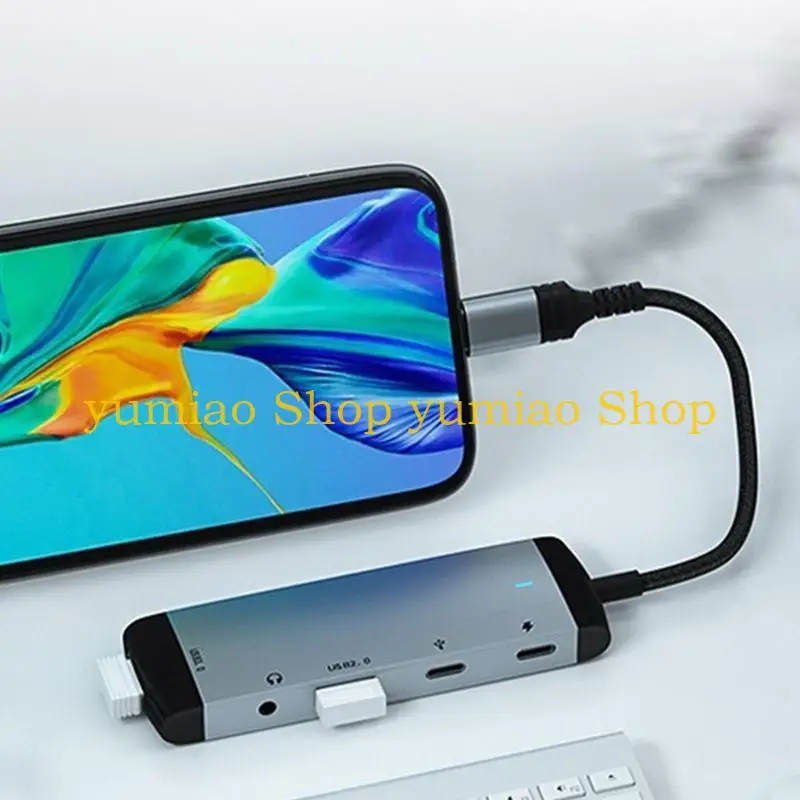 587B Ultra-fast Docking Station 5-in-1 USB C Hub Secure Data Transfer Hub Type C to 3.5mm/USB/PD Adapter Synchronous Use